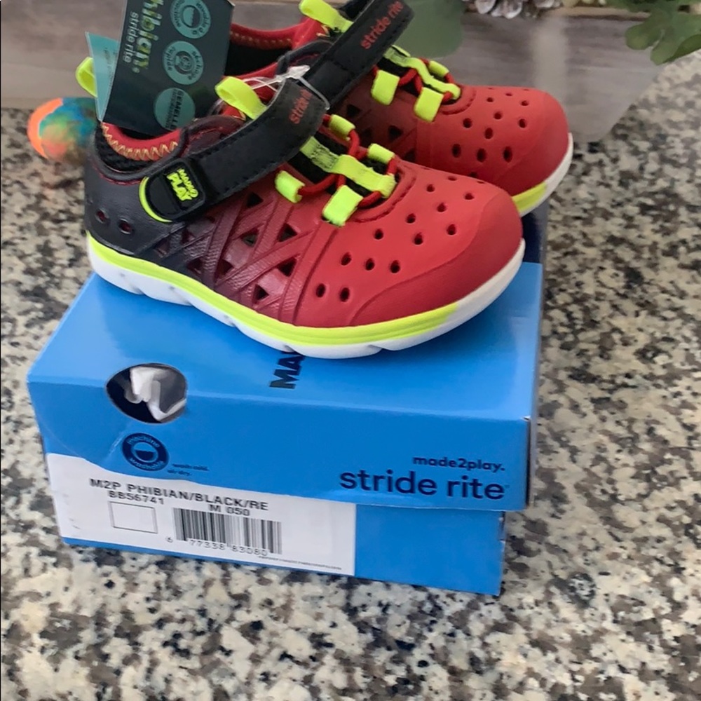 Stride Rite Phibian Toddler